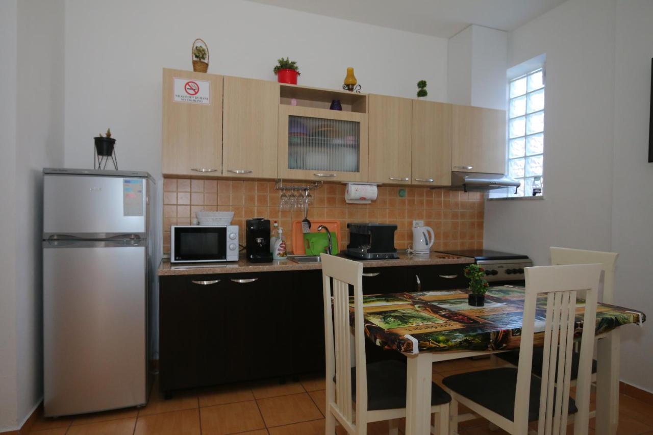 Sweet Living Apartment Shkoder Exterior photo