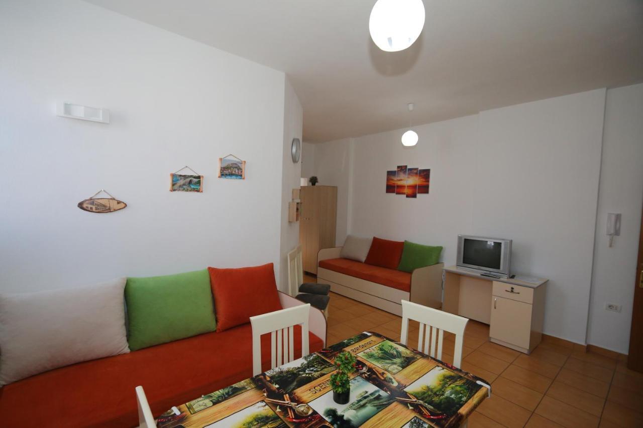 Sweet Living Apartment Shkoder Exterior photo
